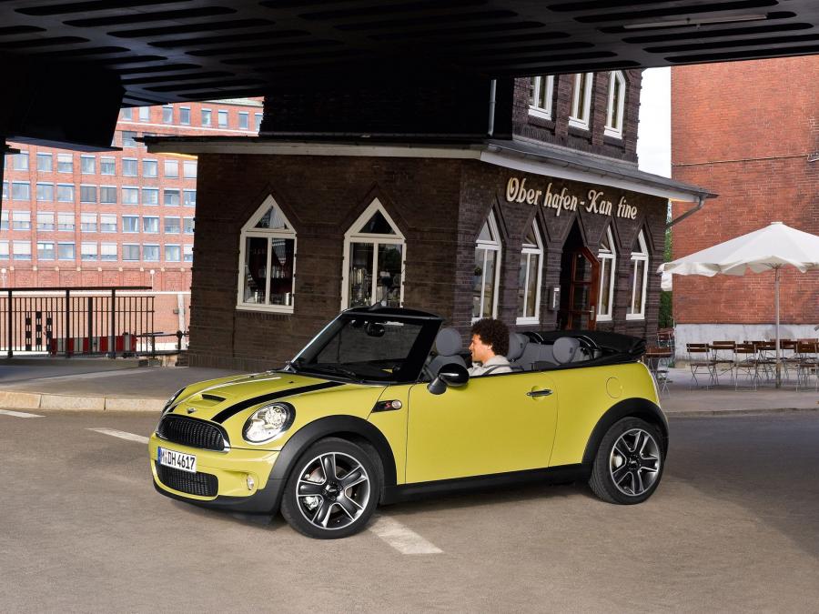  Mini Cooper S Cabrio 2009 года  (фото 36 из 130)
